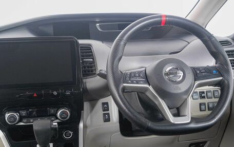 Nissan Serena IV, 2017 год, 1 919 000 рублей, 15 фотография