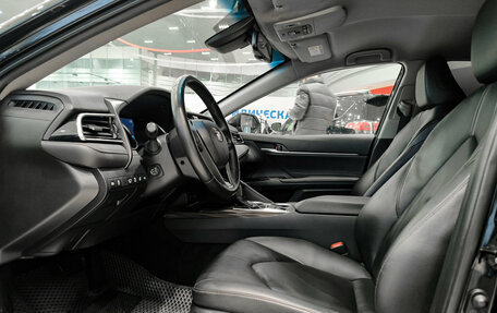 Toyota Camry, 2020 год, 3 050 000 рублей, 20 фотография