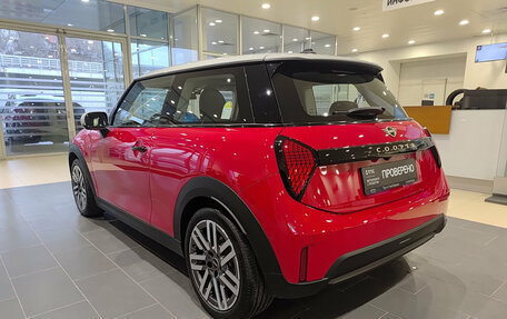 MINI Hatch, 2024 год, 5 100 000 рублей, 8 фотография