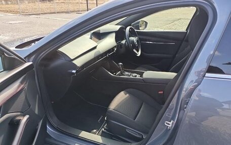 Mazda 3, 2023 год, 1 210 000 рублей, 13 фотография