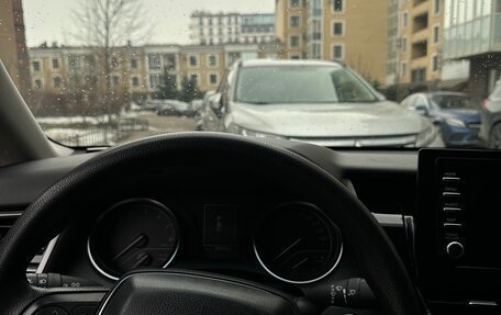 Toyota Camry, 2021 год, 3 000 000 рублей, 5 фотография