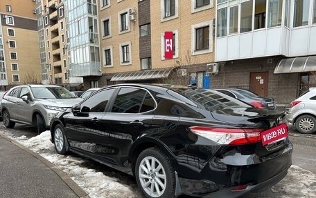 Toyota Camry, 2021 год, 3 000 000 рублей, 3 фотография