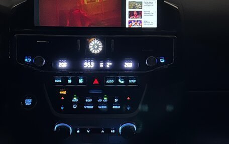 Toyota Land Cruiser 200, 2016 год, 6 750 000 рублей, 16 фотография