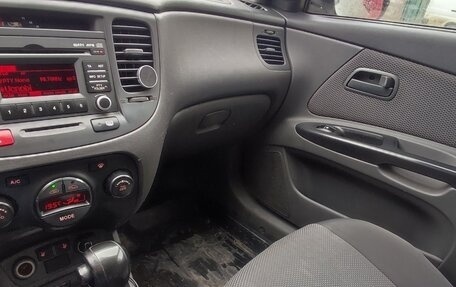 KIA Rio II, 2011 год, 450 000 рублей, 11 фотография