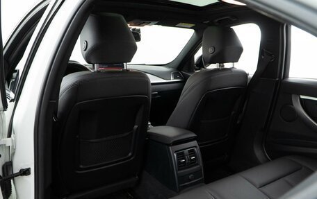 BMW 3 серия, 2018 год, 2 999 077 рублей, 11 фотография