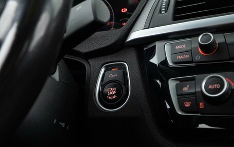 BMW 3 серия, 2018 год, 2 999 077 рублей, 17 фотография