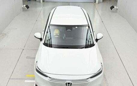 Honda Vezel, 2022 год, 1 660 000 рублей, 2 фотография