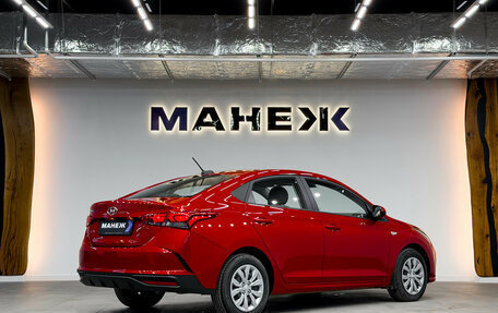 Hyundai Solaris II рестайлинг, 2022 год, 1 790 000 рублей, 4 фотография