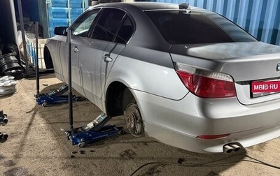 BMW 5 серия, 2004 год, 750 000 рублей, 1 фотография