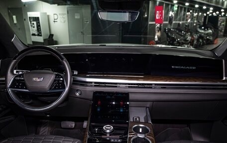 Cadillac Escalade V, 2024 год, 18 960 000 рублей, 14 фотография