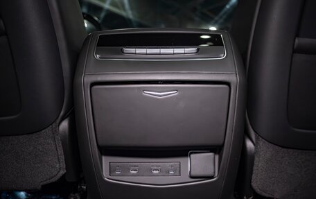 Cadillac Escalade V, 2024 год, 18 960 000 рублей, 26 фотография