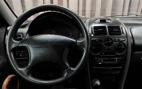 Mitsubishi Carisma I, 1998 год, 329 888 рублей, 10 фотография