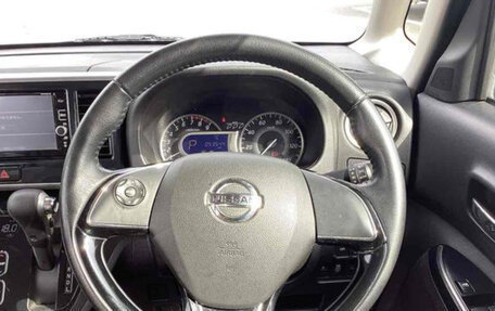Nissan Dayz Roox I рестайлинг, 2020 год, 620 000 рублей, 11 фотография