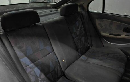 Mitsubishi Carisma I, 1998 год, 329 888 рублей, 24 фотография