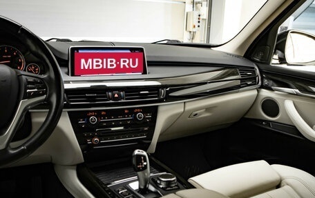 BMW X5, 2017 год, 3 990 000 рублей, 22 фотография