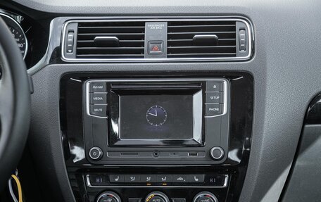 Volkswagen Jetta VI, 2017 год, 1 265 000 рублей, 17 фотография