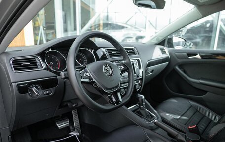 Volkswagen Jetta VI, 2017 год, 1 265 000 рублей, 18 фотография