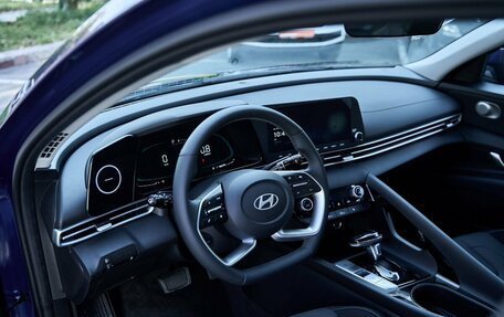 Hyundai Elantra, 2025 год, 2 799 900 рублей, 8 фотография