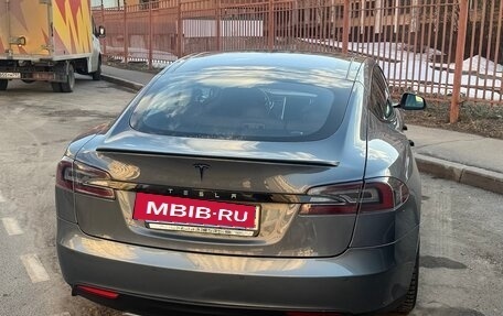 Tesla Model S I, 2014 год, 2 700 000 рублей, 2 фотография