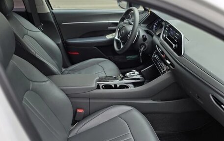 Hyundai Sonata VIII, 2021 год, 2 800 000 рублей, 3 фотография