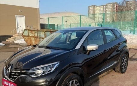 Renault Kaptur I рестайлинг, 2021 год, 1 685 000 рублей, 2 фотография