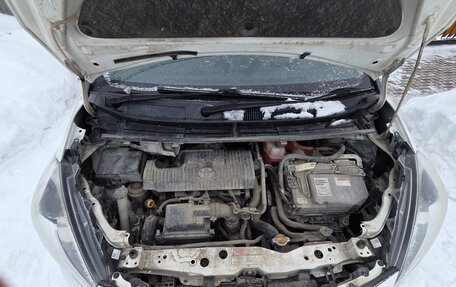 Toyota Sienta I, 2015 год, 1 450 000 рублей, 17 фотография