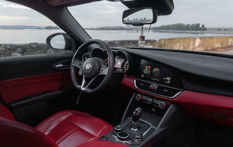 Alfa Romeo Giulia II, 2019 год, 2 390 000 рублей, 6 фотография