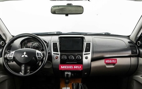 Mitsubishi Pajero Sport II рестайлинг, 2008 год, 1 649 000 рублей, 10 фотография