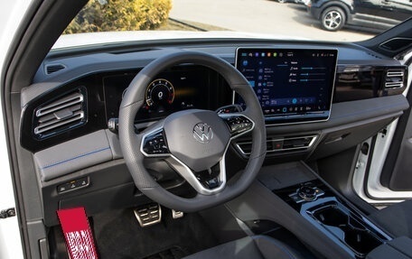 Volkswagen Tiguan, 2026 год, 5 540 000 рублей, 14 фотография