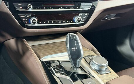 BMW 5 серия, 2018 год, 3 749 000 рублей, 26 фотография