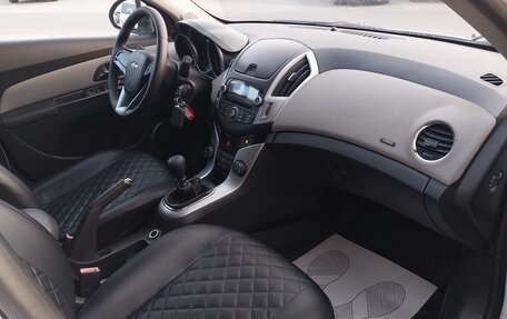 Chevrolet Cruze II, 2012 год, 877 000 рублей, 9 фотография