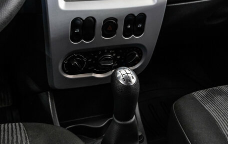 Renault Sandero I, 2013 год, 679 000 рублей, 11 фотография