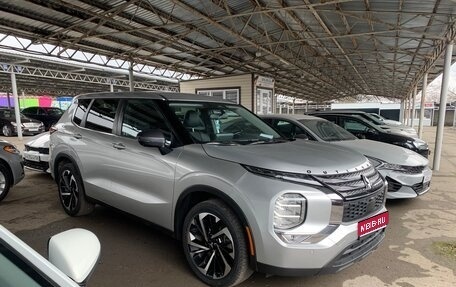 Mitsubishi Outlander, 2021 год, 2 900 000 рублей, 1 фотография