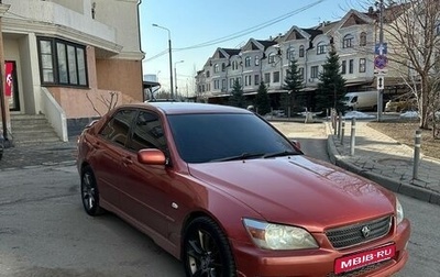 Toyota Altezza, 2000 год, 690 000 рублей, 1 фотография