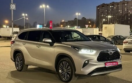 Toyota Highlander, 2025 год, 6 500 000 рублей, 1 фотография