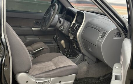 Nissan NP300, 2012 год, 1 450 000 рублей, 13 фотография