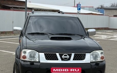Nissan NP300, 2012 год, 1 450 000 рублей, 20 фотография