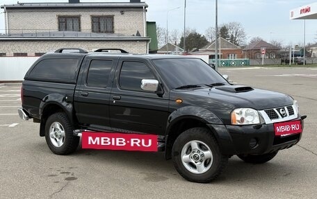 Nissan NP300, 2012 год, 1 450 000 рублей, 21 фотография