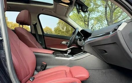 BMW 3 серия, 2022 год, 3 005 000 рублей, 16 фотография