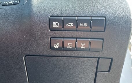 Lexus RX IV рестайлинг, 2017 год, 4 150 000 рублей, 8 фотография