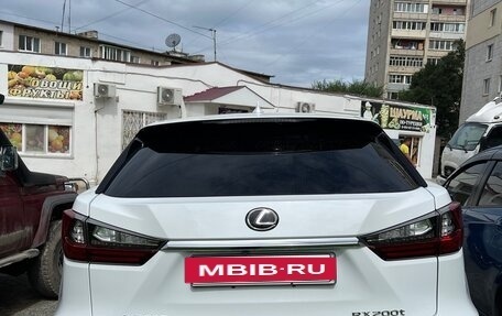 Lexus RX IV рестайлинг, 2017 год, 4 150 000 рублей, 13 фотография
