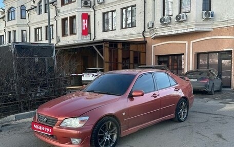 Toyota Altezza, 2000 год, 690 000 рублей, 3 фотография