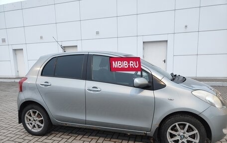 Toyota Yaris III рестайлинг, 2008 год, 500 000 рублей, 2 фотография