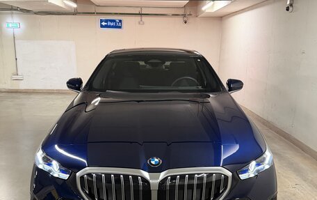 BMW 5 серия, 2023 год, 8 490 000 рублей, 3 фотография