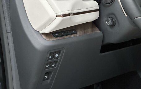 Lexus LM, 2025 год, 19 800 000 рублей, 15 фотография