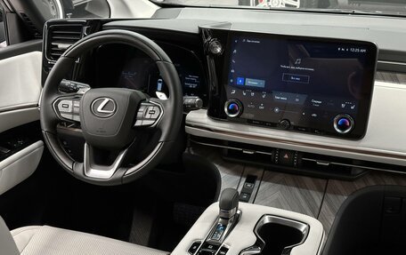 Lexus LM, 2025 год, 19 800 000 рублей, 13 фотография