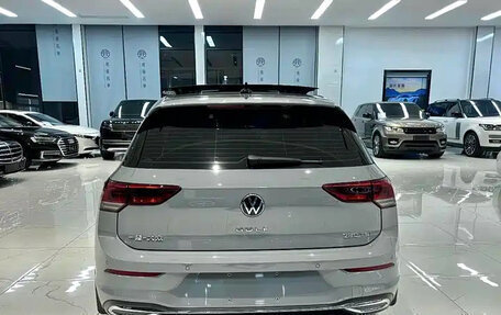 Volkswagen Golf VIII, 2023 год, 2 050 000 рублей, 6 фотография