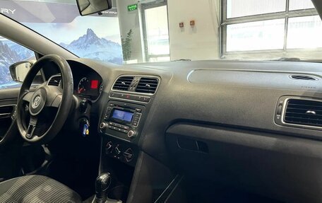 Volkswagen Polo VI (EU Market), 2011 год, 760 000 рублей, 9 фотография