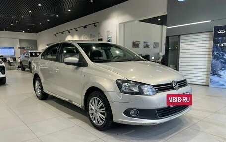 Volkswagen Polo VI (EU Market), 2011 год, 760 000 рублей, 3 фотография
