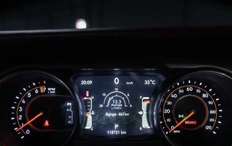 Jeep Wrangler, 2019 год, 5 290 000 рублей, 13 фотография